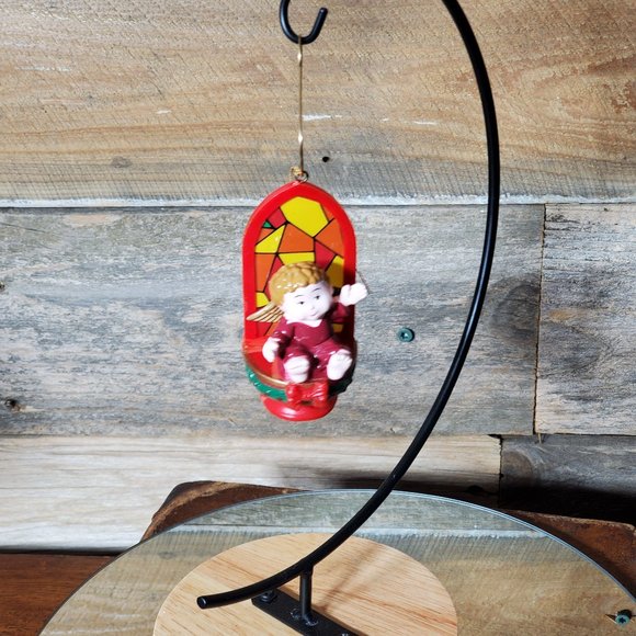 Christmas Treasures Ornament Cherub Angel on Stained Glass Throne - Vintage 70's - Picture 1 of 6